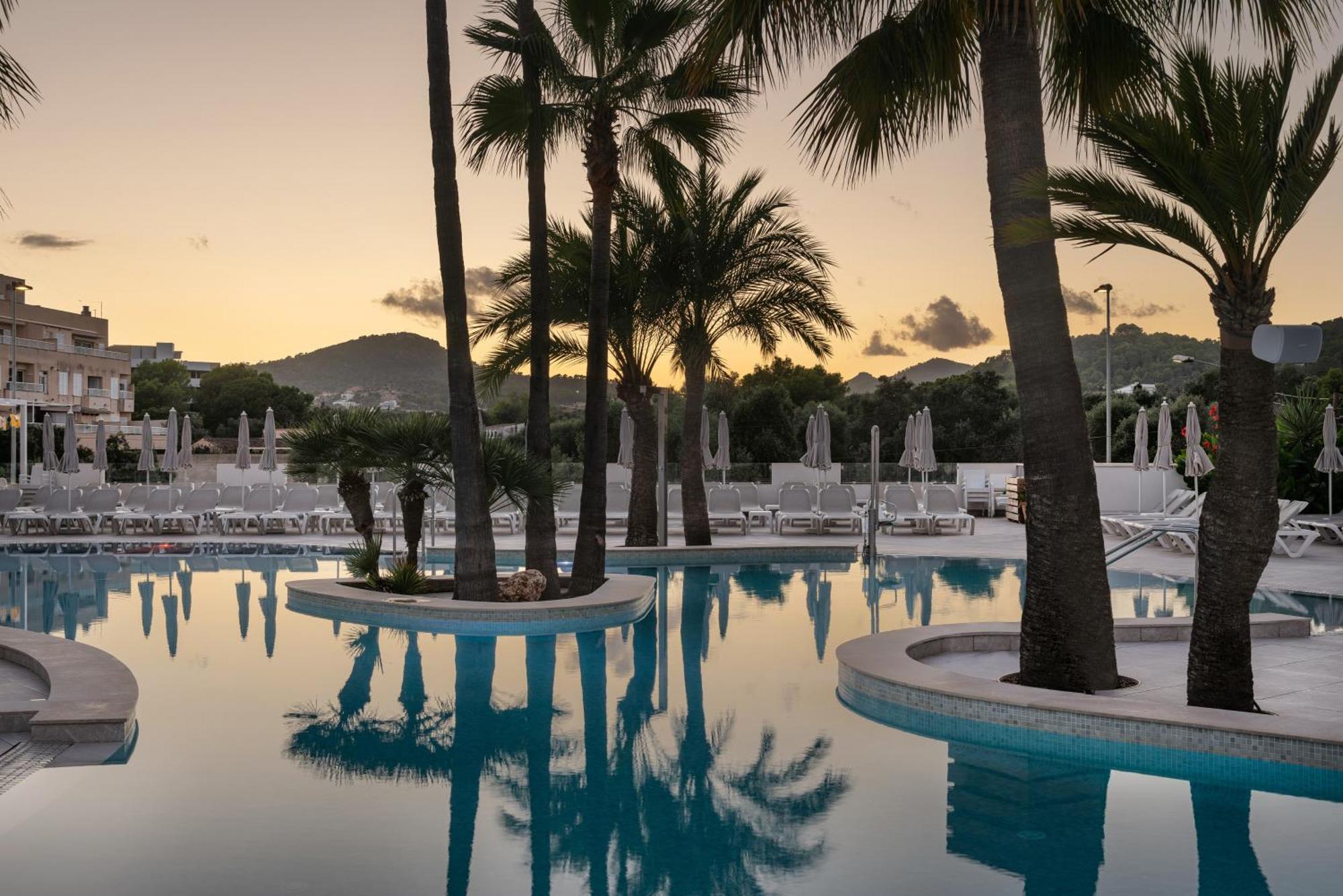 Hotel Cala Bona Cala Bona  Extérieur photo